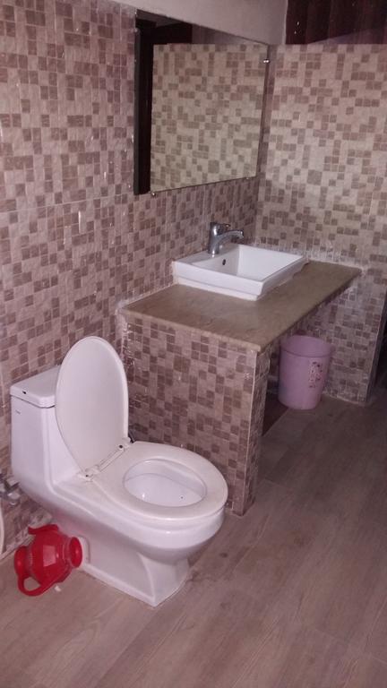 Grace View Guest House Lahore Buitenkant foto